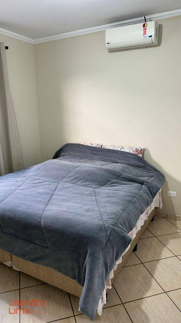 Casa à venda com 3 quartos, 160m² - Foto 10