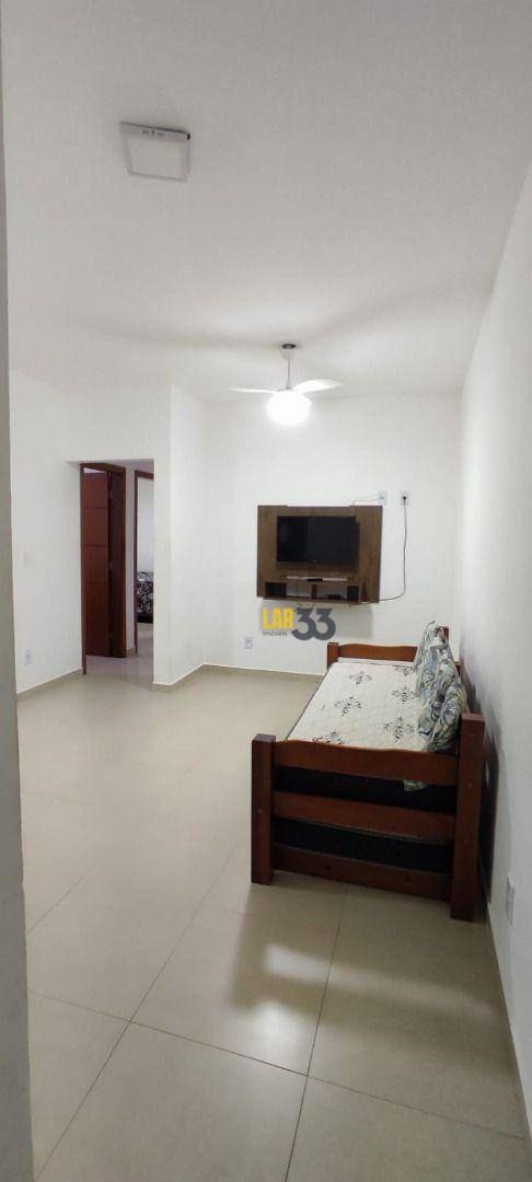 Apartamento à venda com 2 quartos, 70m² - Foto 2