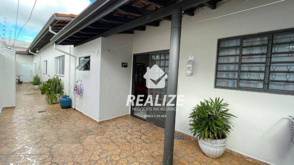 Casa à venda com 3 quartos, 100m² - Foto 13