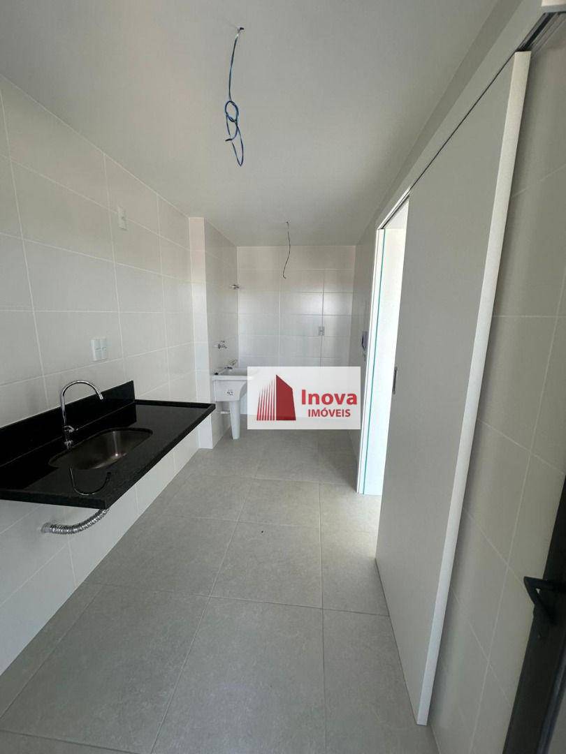 Apartamento à venda com 3 quartos, 90m² - Foto 11