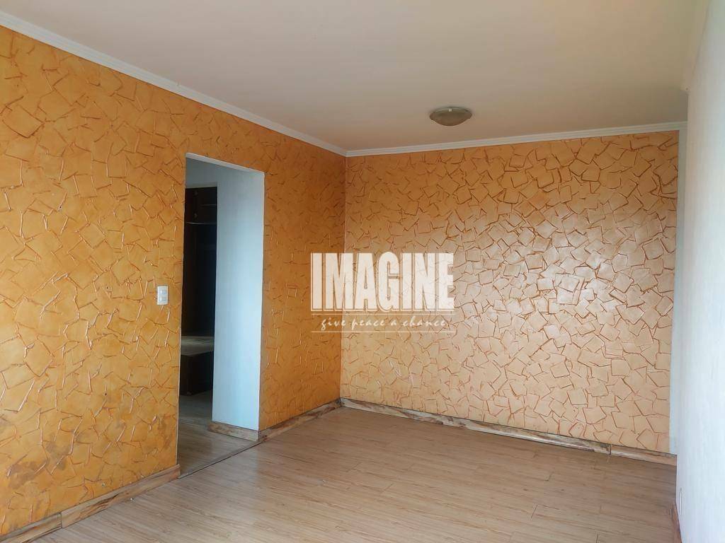 Apartamento à venda com 2 quartos, 55m² - Foto 2