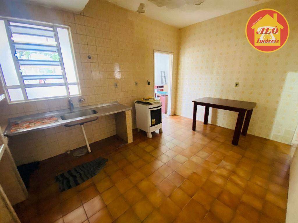 Casa à venda com 3 quartos, 80m² - Foto 12