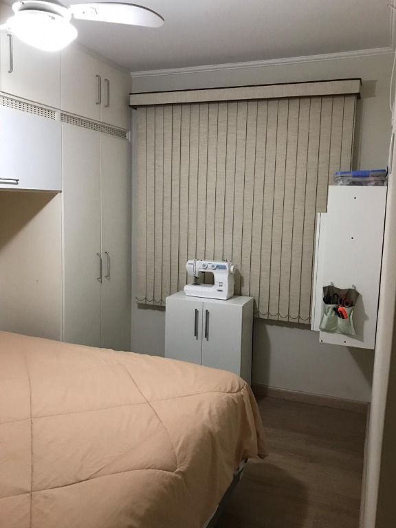 Apartamento à venda com 3 quartos, 90m² - Foto 3