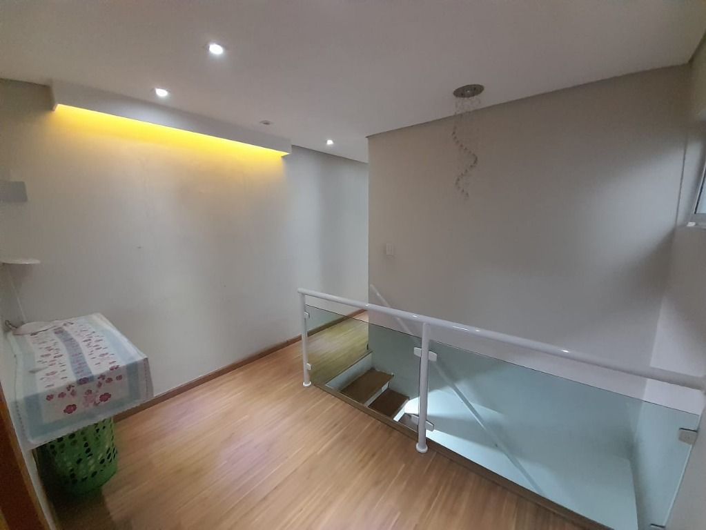 Casa à venda com 3 quartos, 250m² - Foto 34