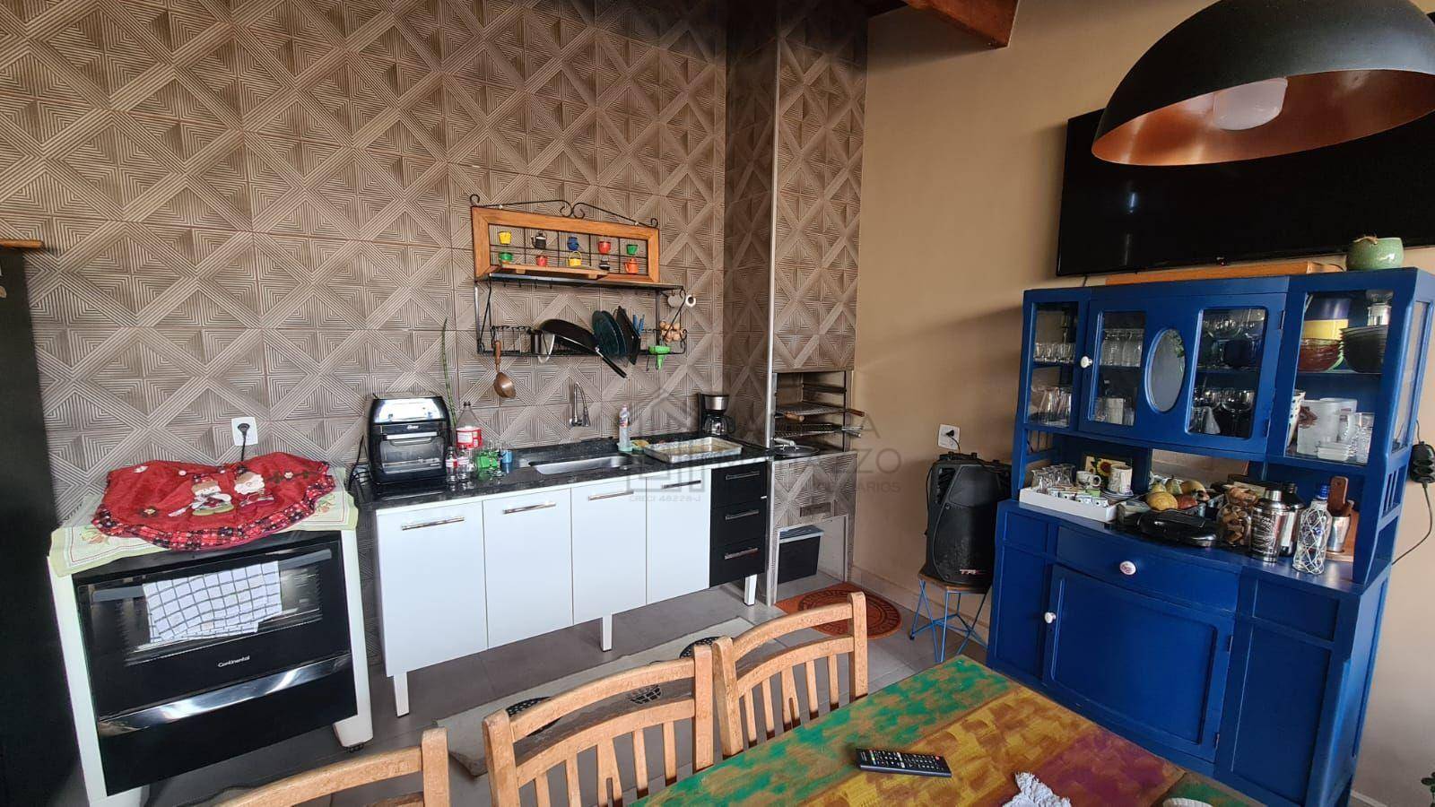 Casa à venda com 3 quartos, 152m² - Foto 6