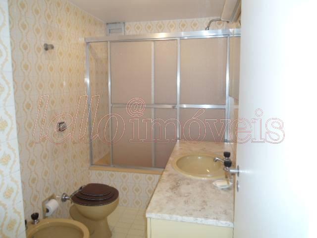 Apartamento para alugar com 4 quartos, 136m² - Foto 5