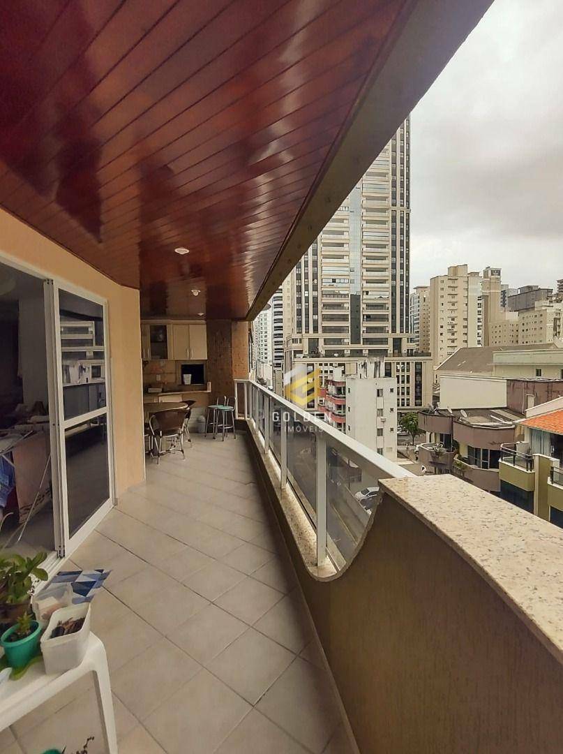 Apartamento à venda com 3 quartos, 130m² - Foto 7