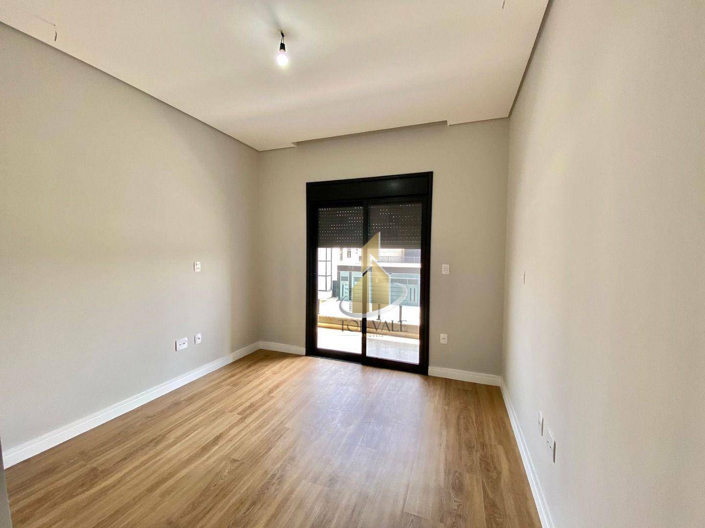 Sobrado à venda com 4 quartos, 354m² - Foto 23