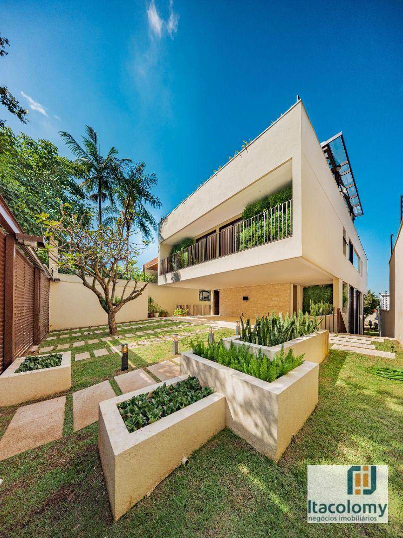 Casa à venda com 4 quartos, 560m² - Foto 3