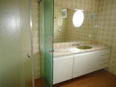 Apartamento para alugar com 3 quartos, 110m² - Foto 11