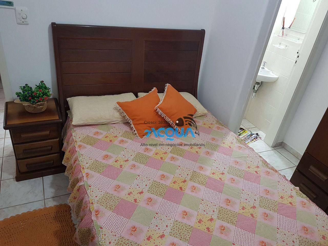 Apartamento à venda com 2 quartos, 70m² - Foto 4