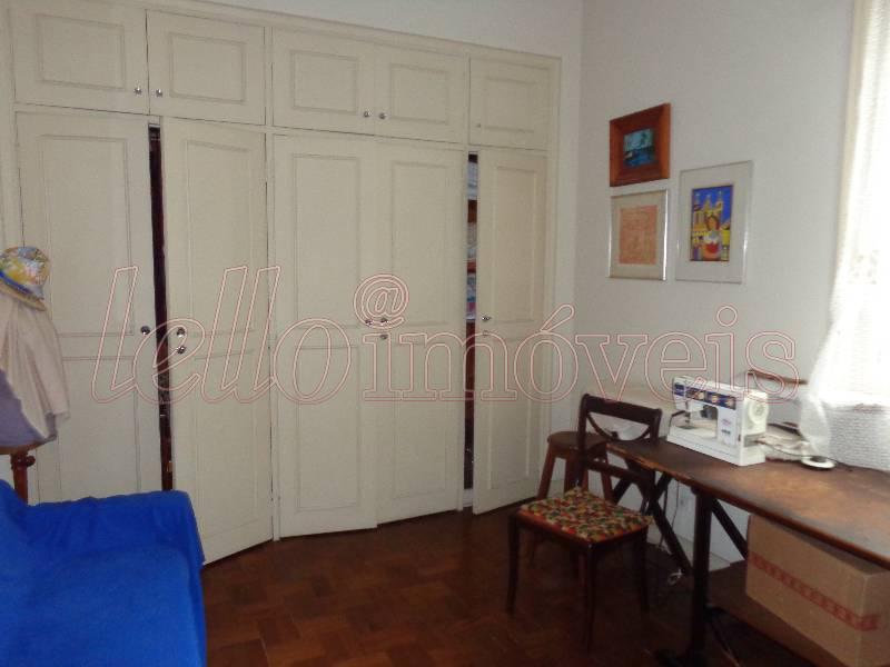 Apartamento à venda com 3 quartos, 167m² - Foto 11