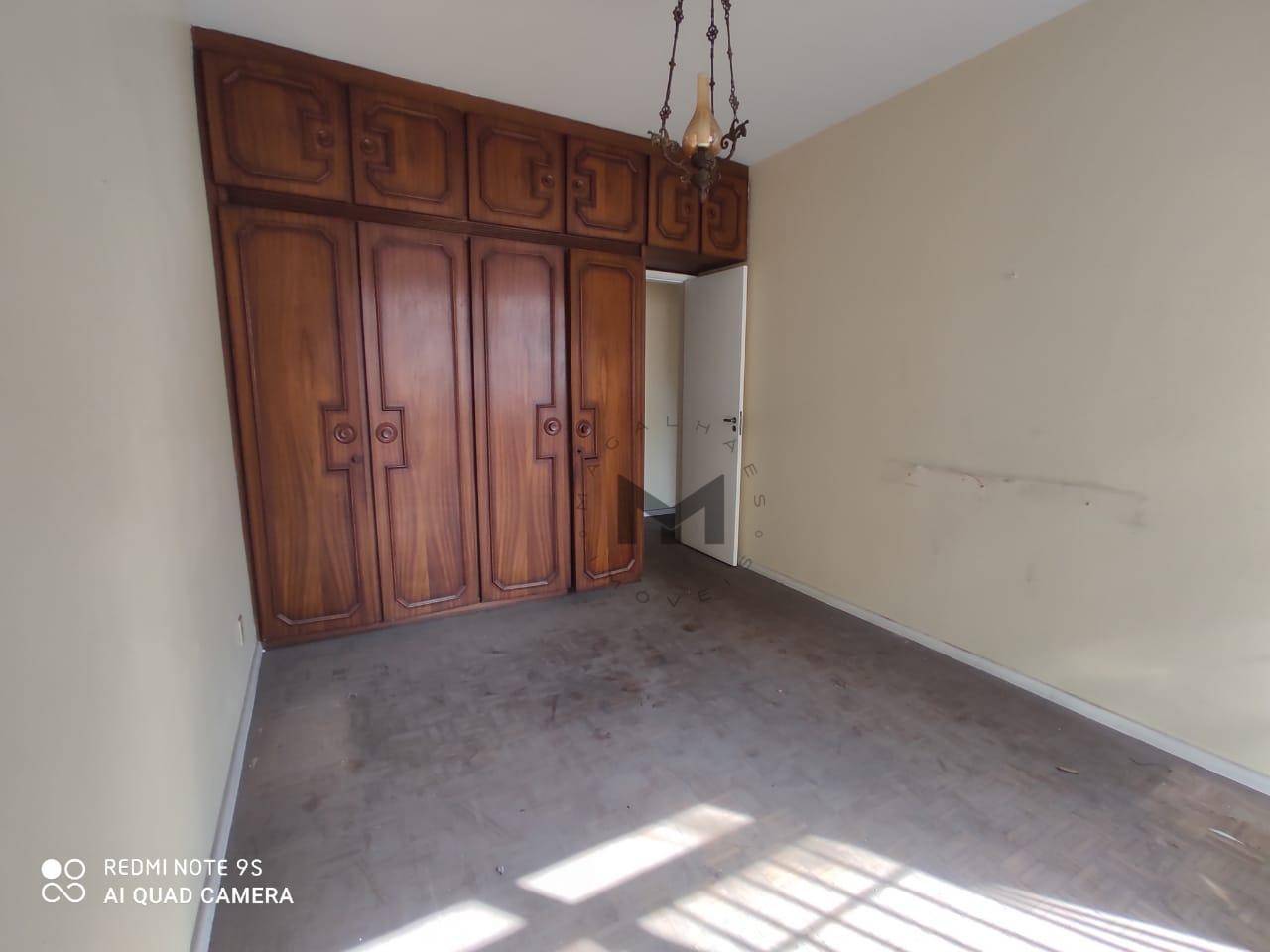 Apartamento à venda com 4 quartos, 140m² - Foto 10