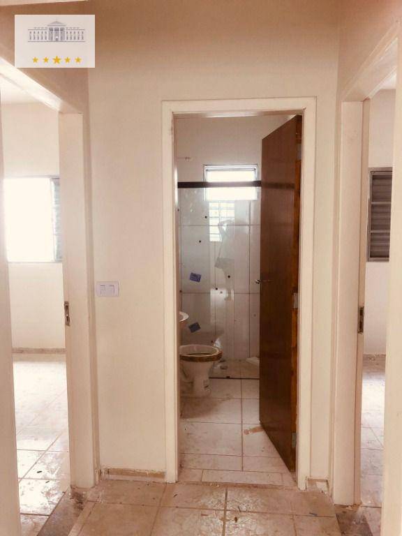 Casa para alugar com 3 quartos, 179m² - Foto 14