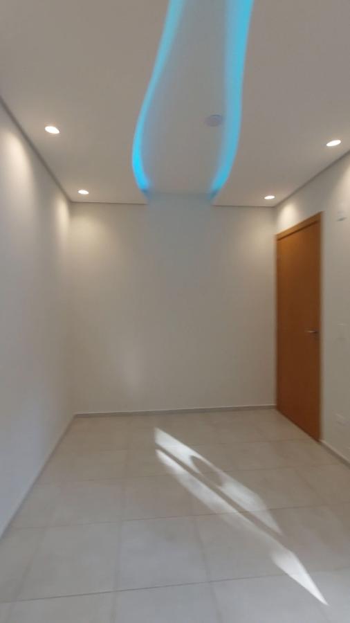 Apartamento à venda com 2 quartos, 56m² - Foto 3