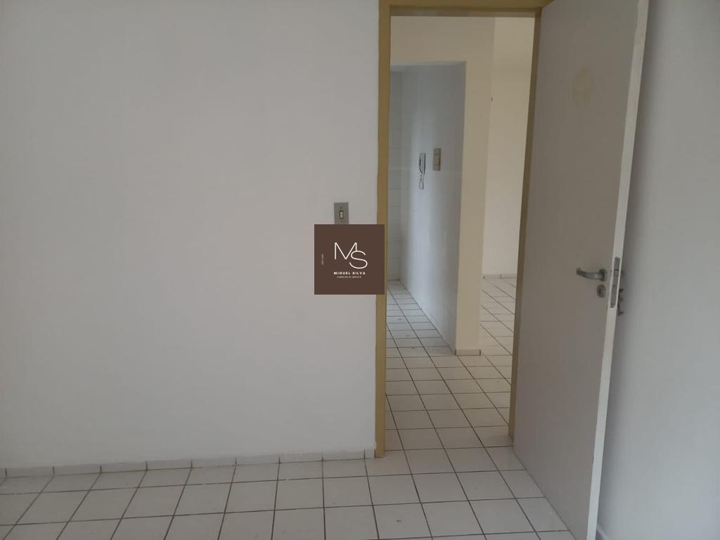 Apartamento à venda com 2 quartos, 50m² - Foto 8