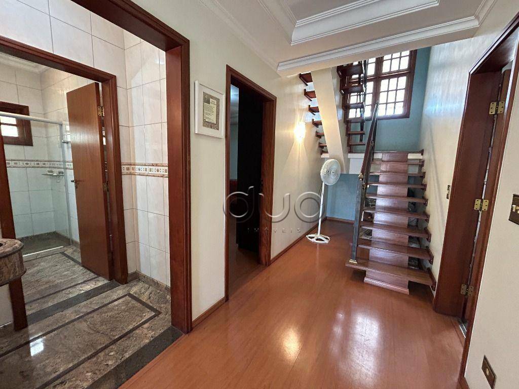 Casa à venda com 3 quartos, 235m² - Foto 10