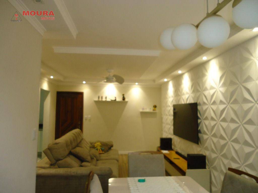 Apartamento à venda com 2 quartos, 62m² - Foto 6