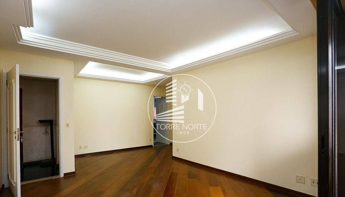 Apartamento à venda com 3 quartos, 106m² - Foto 2