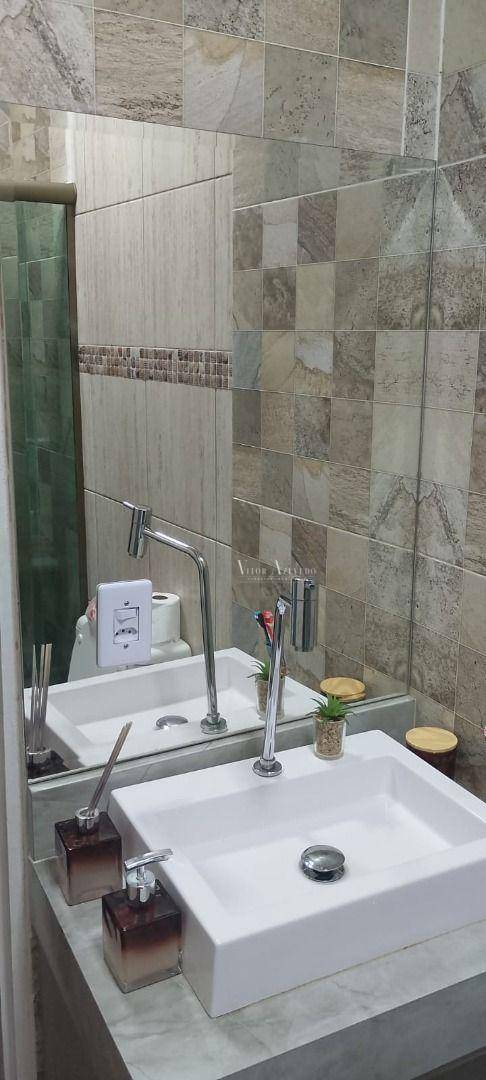Casa à venda com 3 quartos, 114m² - Foto 8
