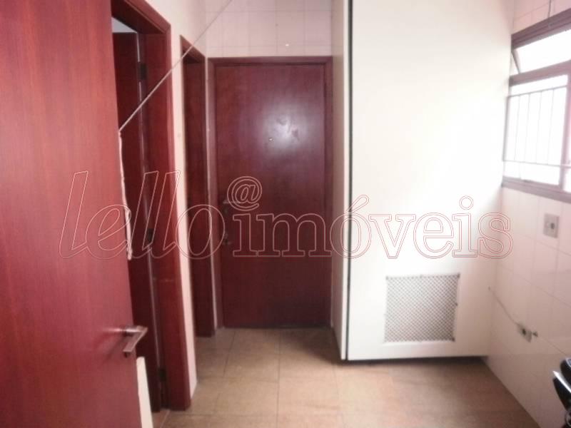 Apartamento para alugar com 3 quartos, 130m² - Foto 21