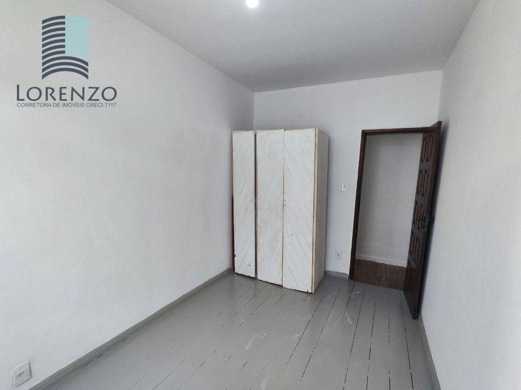 Apartamento para alugar com 3 quartos, 97m² - Foto 12