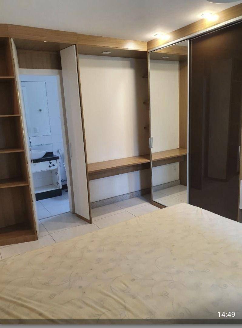 Apartamento à venda com 2 quartos, 65m² - Foto 3