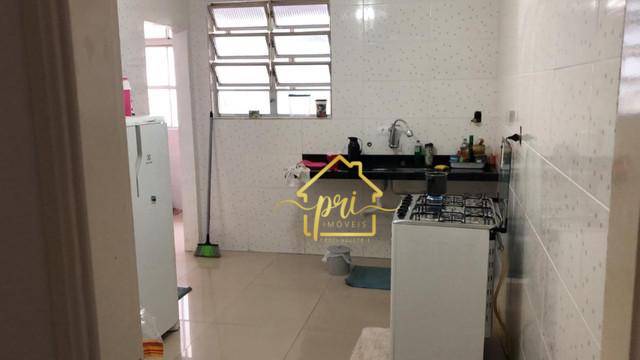 Apartamento à venda com 3 quartos, 100m² - Foto 2