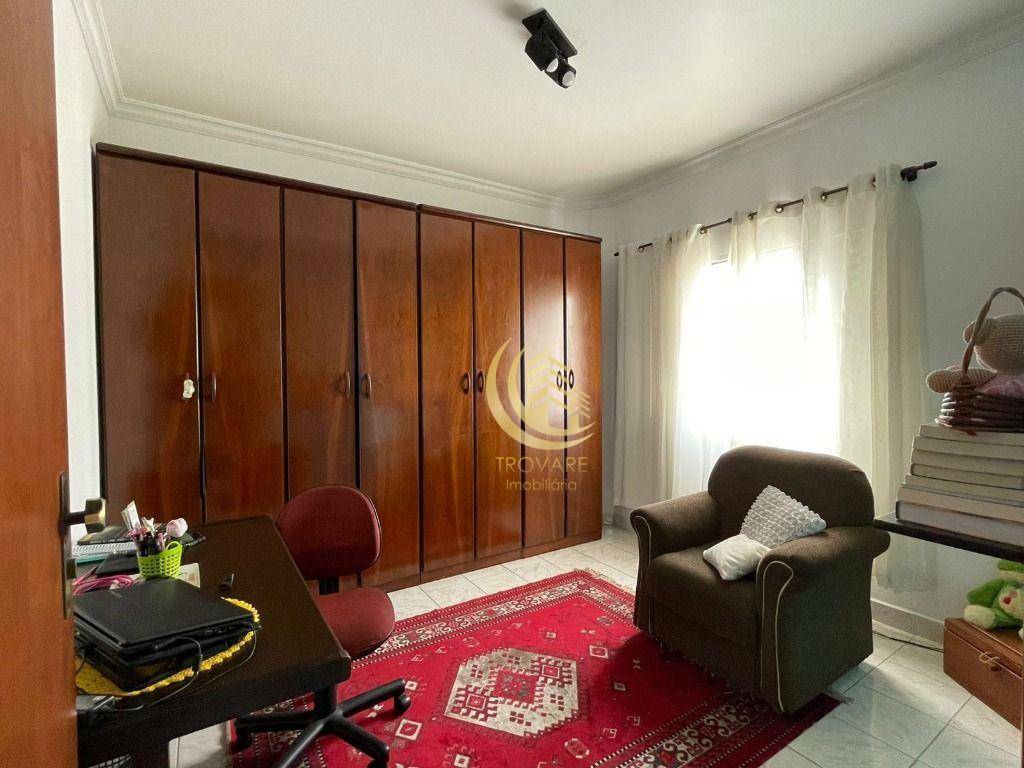 Sobrado à venda com 3 quartos, 245m² - Foto 20