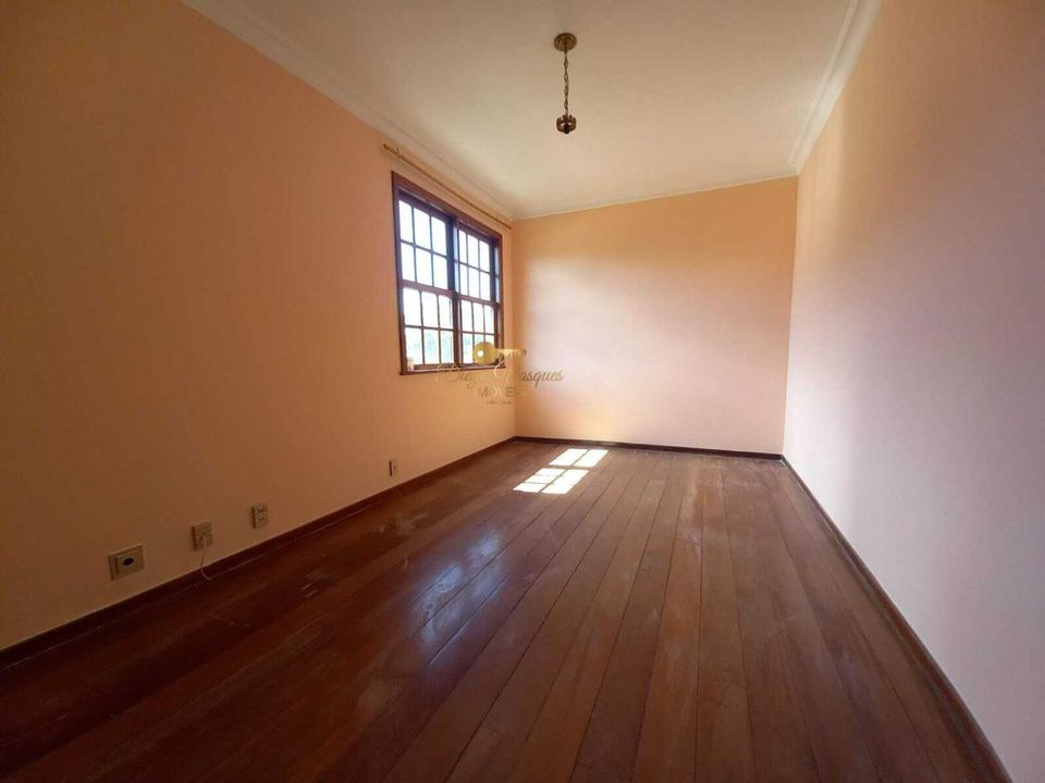 Casa de Condomínio à venda com 5 quartos, 212m² - Foto 20