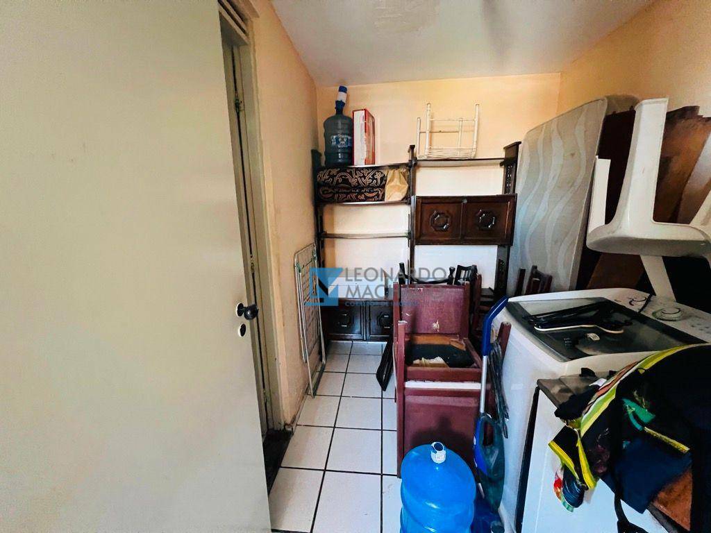 Apartamento à venda com 3 quartos, 150m² - Foto 17