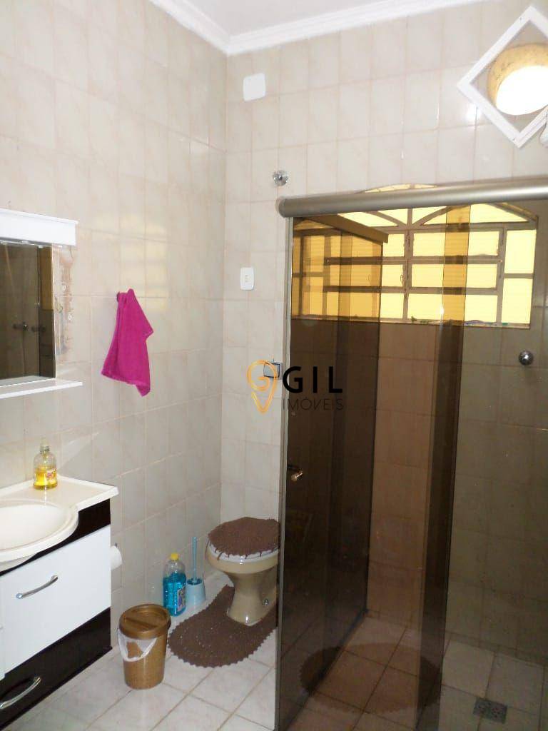 Sobrado à venda com 3 quartos, 208m² - Foto 6