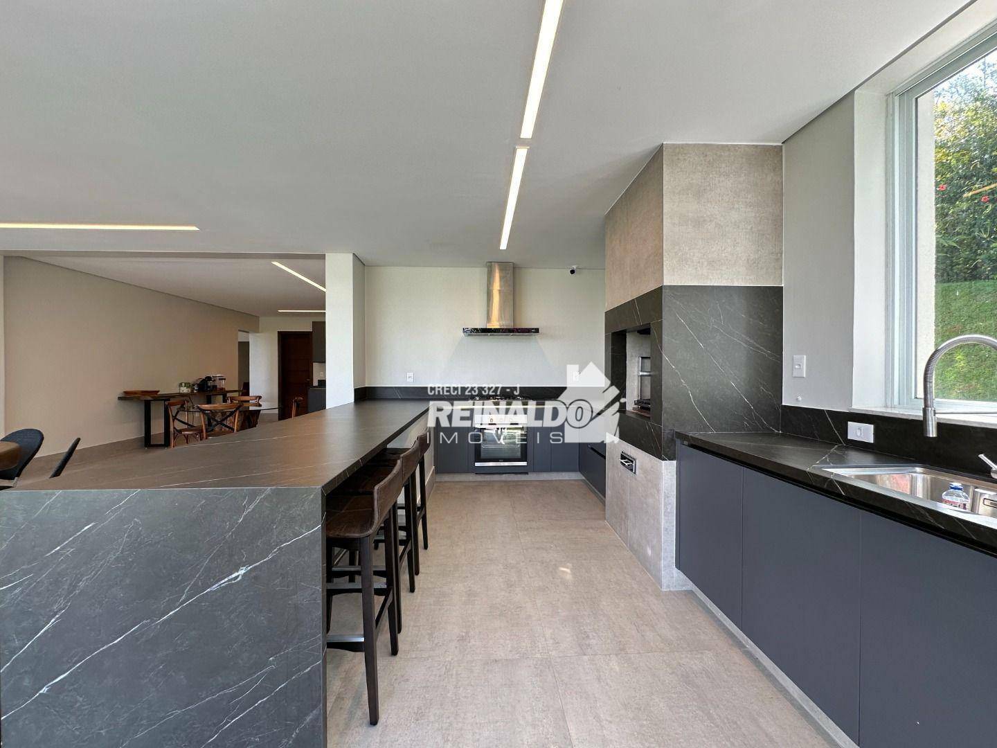 Casa de Condomínio à venda com 5 quartos, 670m² - Foto 39