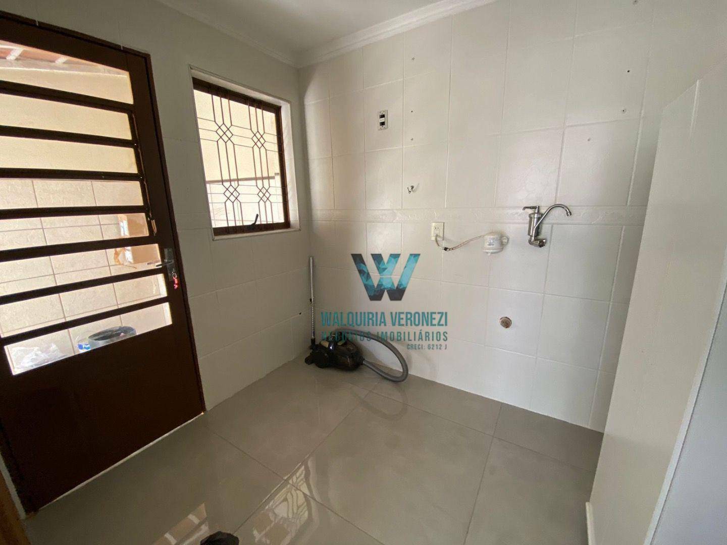 Casa à venda com 3 quartos, 169m² - Foto 5