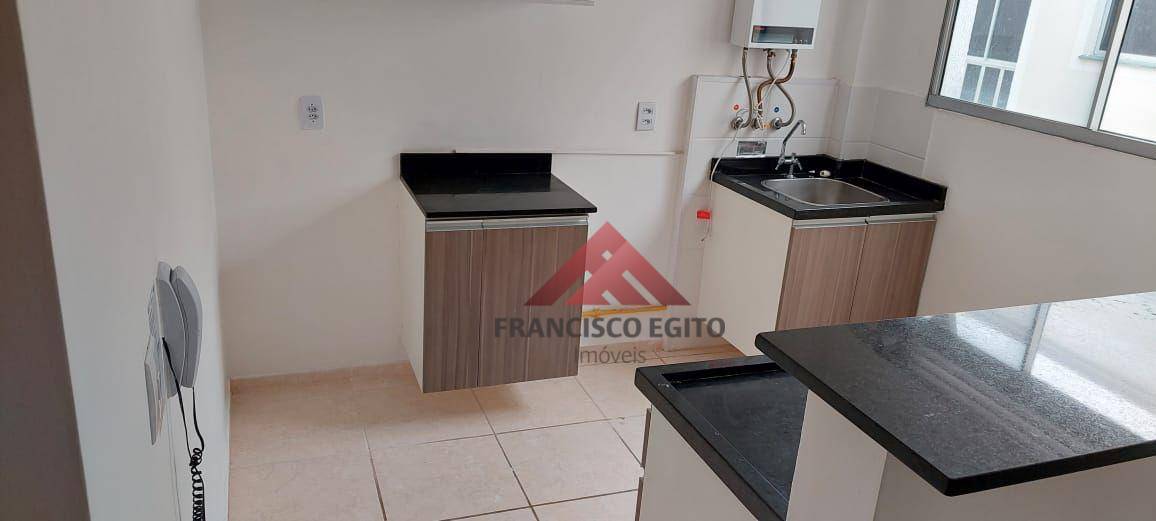 Apartamento à venda com 2 quartos, 44m² - Foto 9