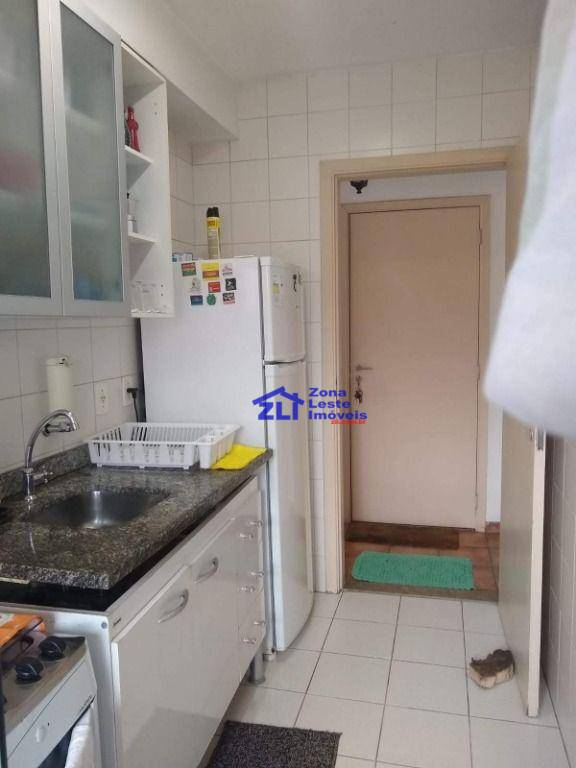 Apartamento à venda com 2 quartos, 50m² - Foto 17