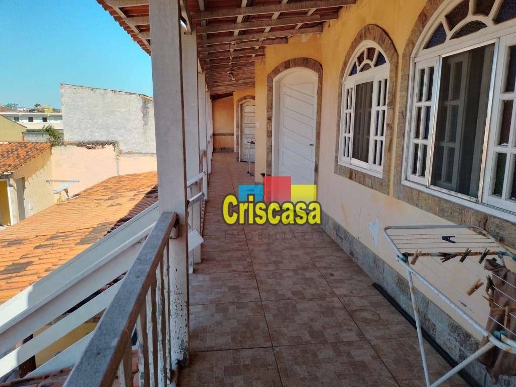 Casa à venda com 2 quartos, 57m² - Foto 1