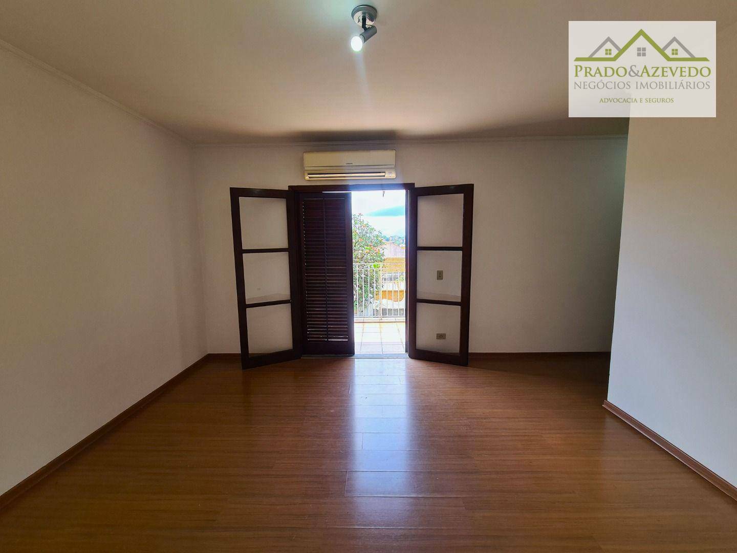 Casa à venda com 3 quartos, 199m² - Foto 25