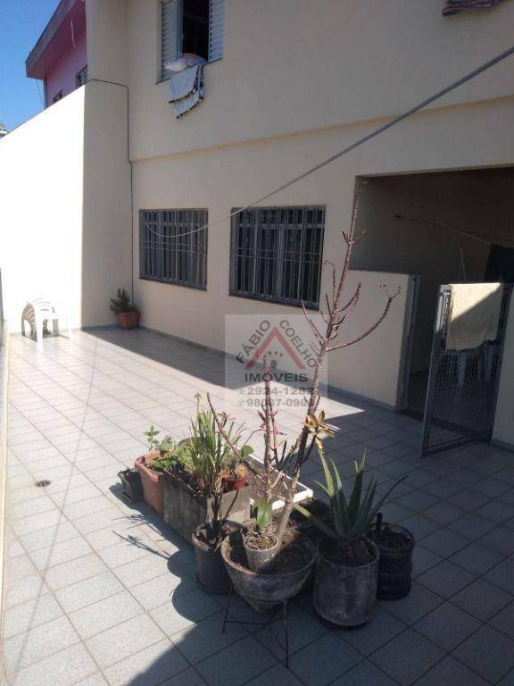 Sobrado à venda com 3 quartos, 150m² - Foto 4