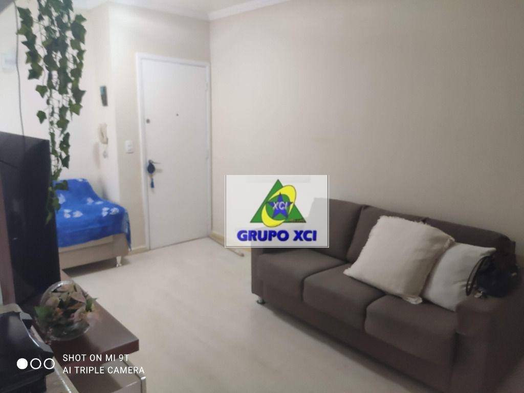 Apartamento à venda com 2 quartos, 60m² - Foto 17