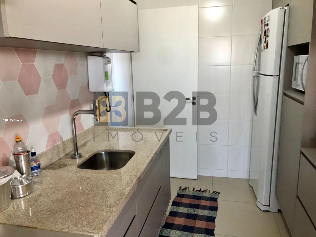 Apartamento à venda com 3 quartos, 96m² - Foto 8