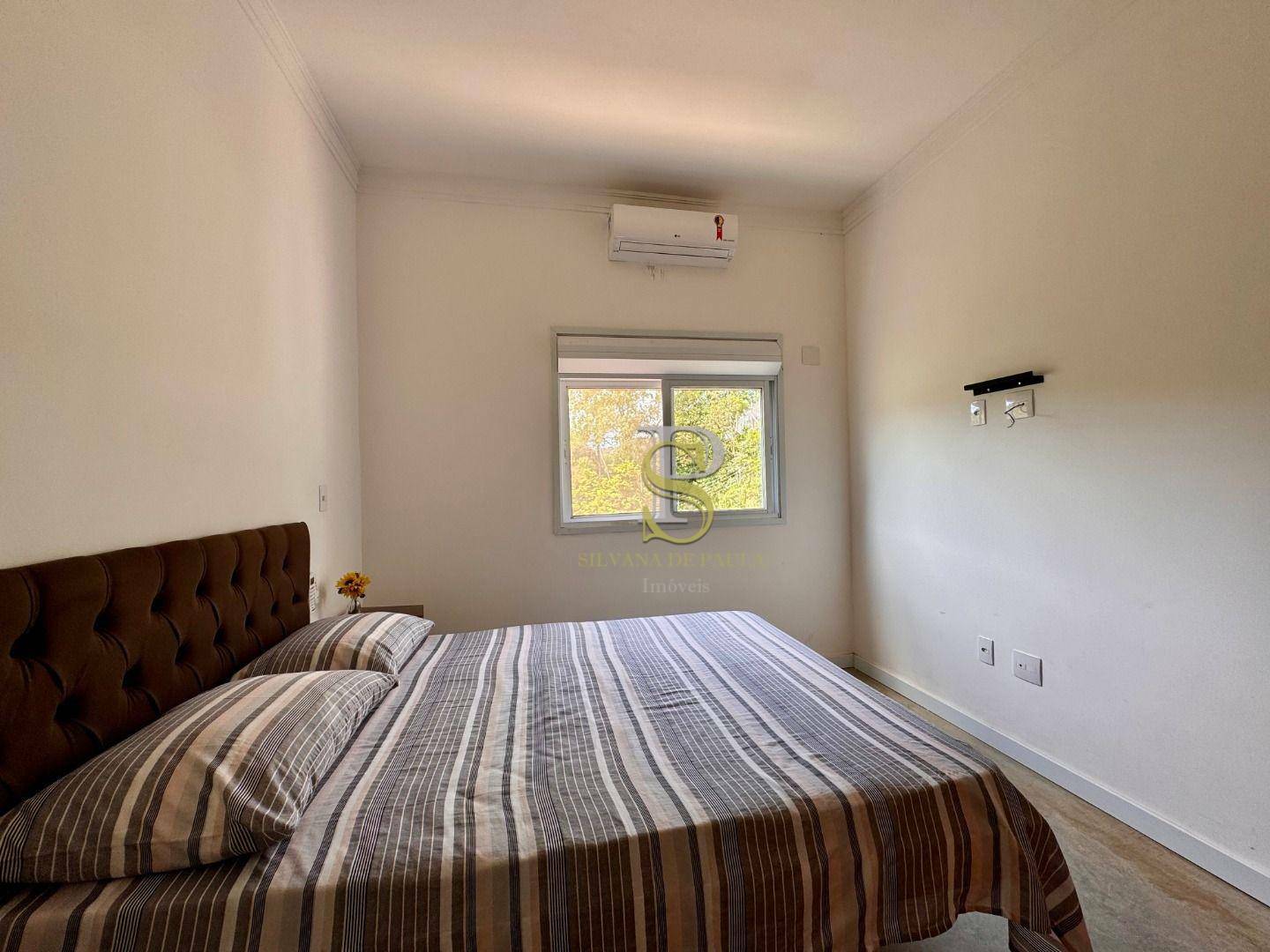 Casa de Condomínio para alugar com 5 quartos, 530m² - Foto 21