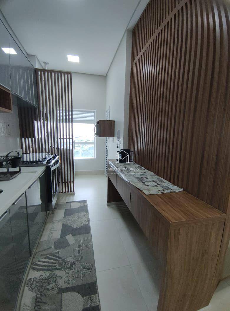 Apartamento, 3 quartos, 130 m² - Foto 2