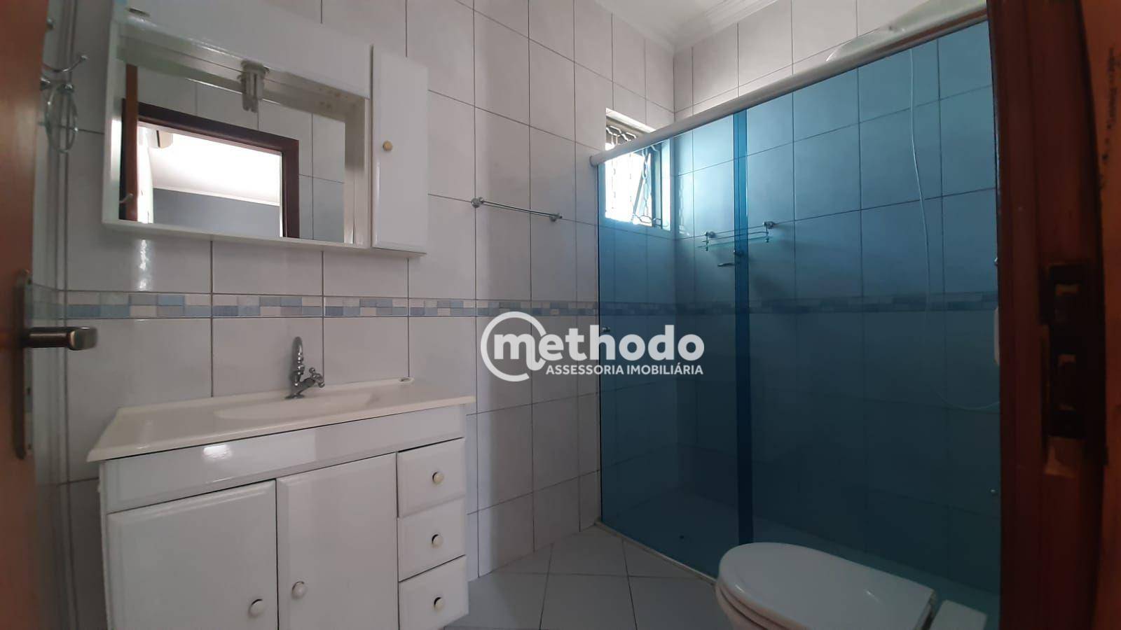 Casa à venda com 3 quartos, 200m² - Foto 33