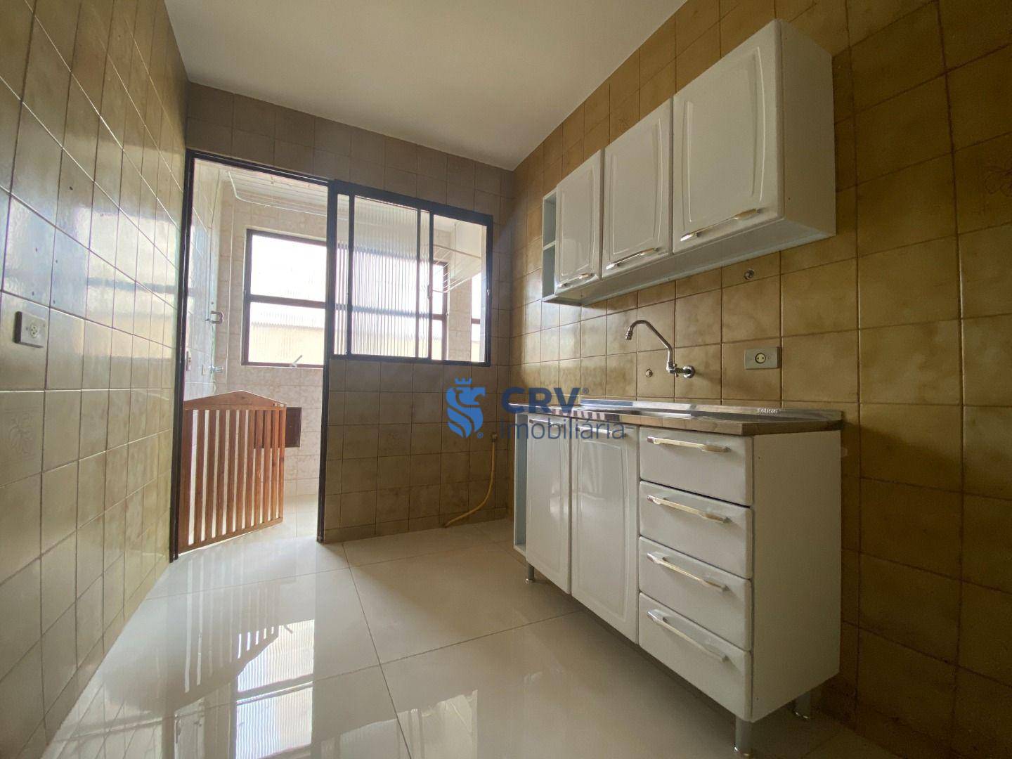 Apartamento para alugar com 3 quartos, 70m² - Foto 2