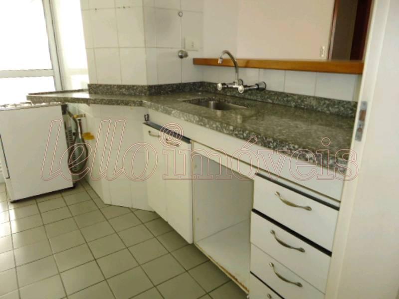 Apartamento para alugar com 2 quartos, 80m² - Foto 6