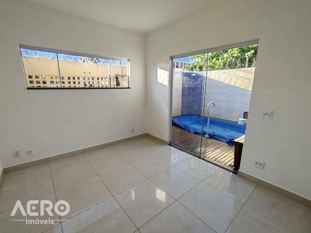 Casa para alugar com 3 quartos, 210m² - Foto 6