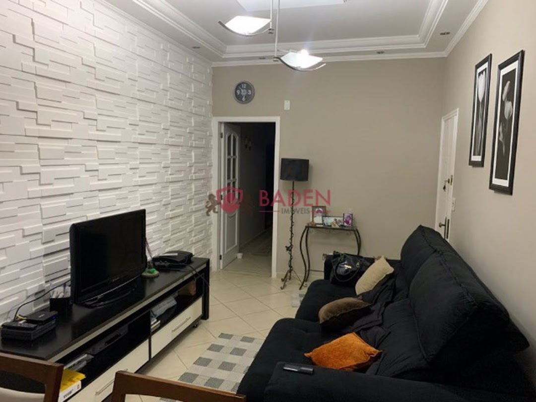 Apartamento à venda com 2 quartos, 79m² - Foto 2