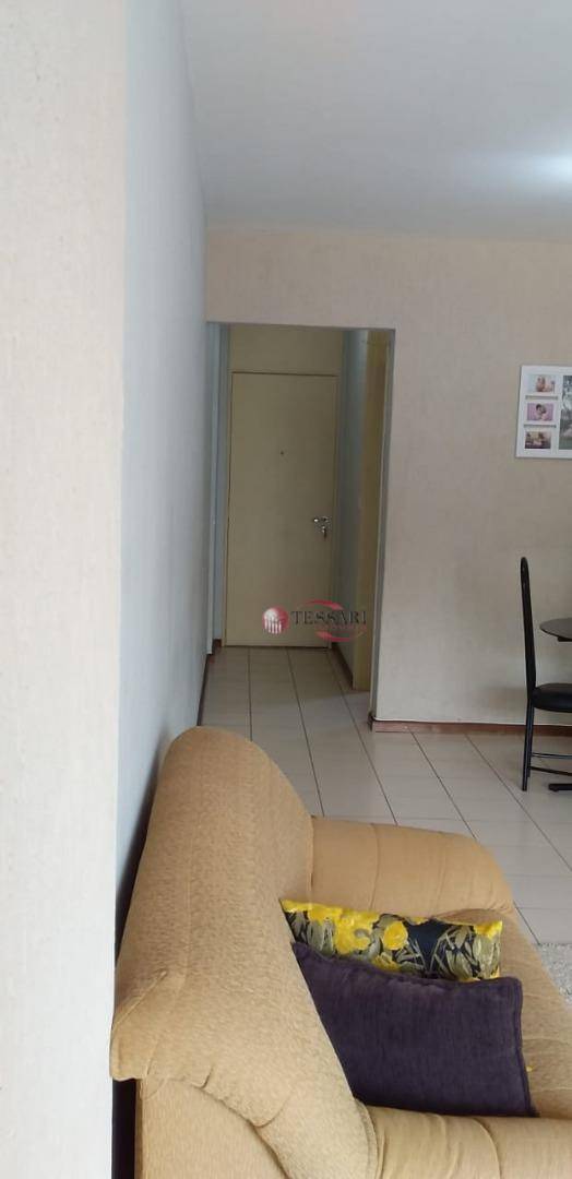 Apartamento à venda com 3 quartos, 107m² - Foto 3