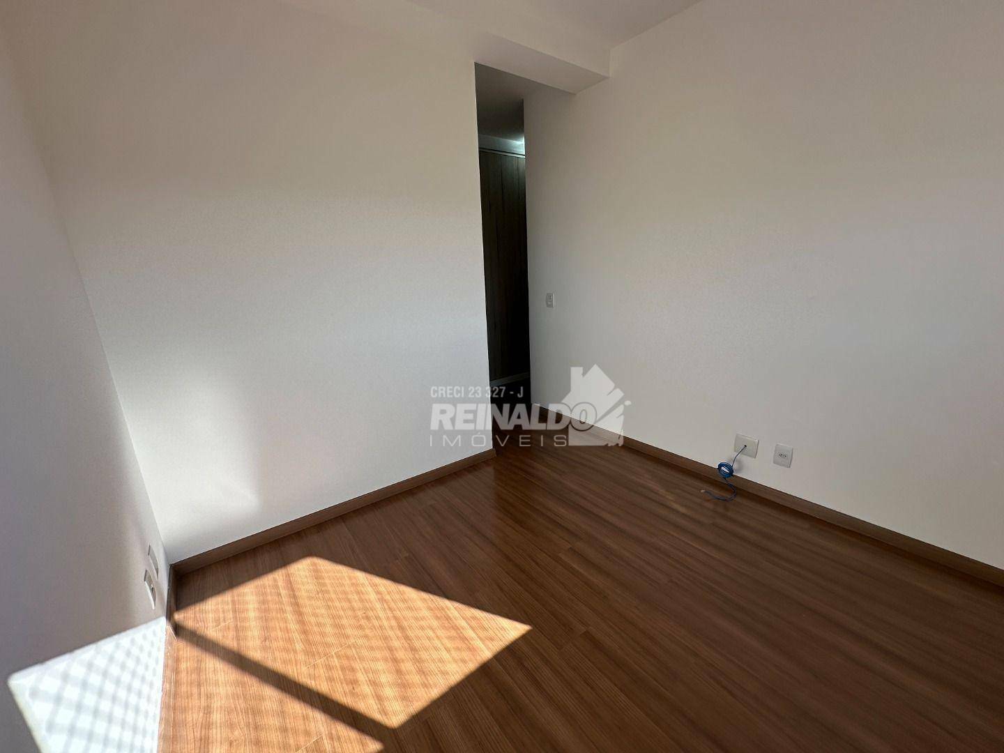 Apartamento para alugar com 3 quartos, 120m² - Foto 19